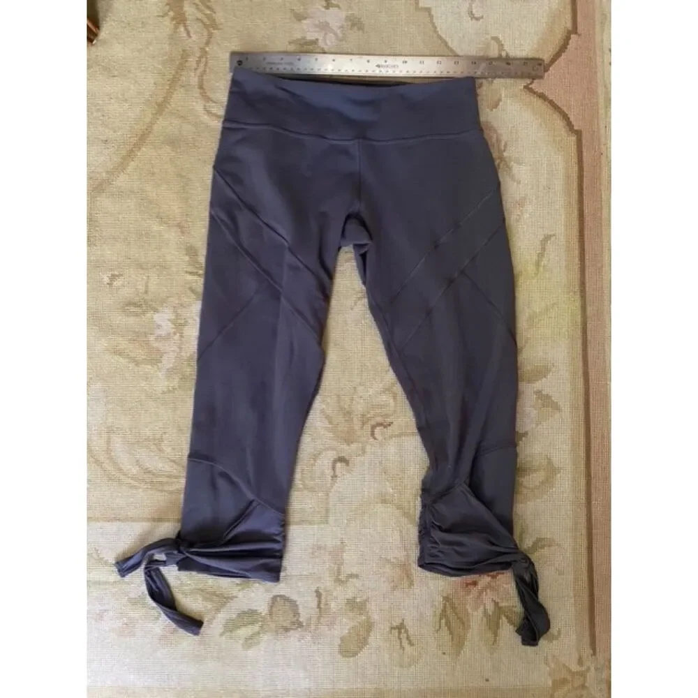 EUC Lululemon Swift Speed / Speed Up Coal Grey Side Tie Cropped Pants 8